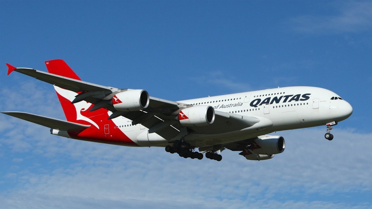 Qantas Told Pilot He Was Too Old For Redundancy Offer, Lawsuit Says -  Lawyerly